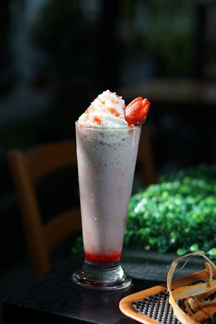 ÇİLEK MİLKSHAKE